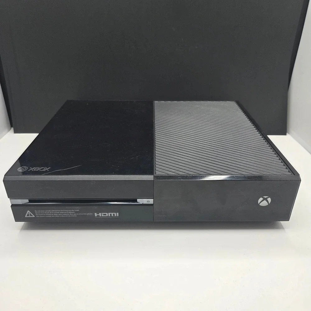 Microsoft Xbox One Console Model 1540 500GB Black Bundle Tested